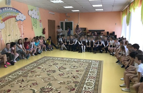 Воспитанники детского сада "Машенька" познакомились с правилами безопасного поведения на водоемах в период паводка и в летнее время